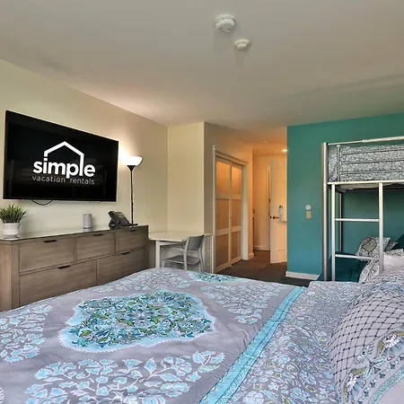 The Cozy Cubbie - Charming Studio, Summer Pool, Bus Route, Queen And Bunk Bed